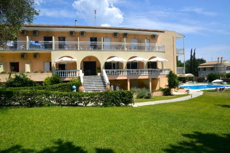 Primavera Hotel Gazatika Экстерьер фото